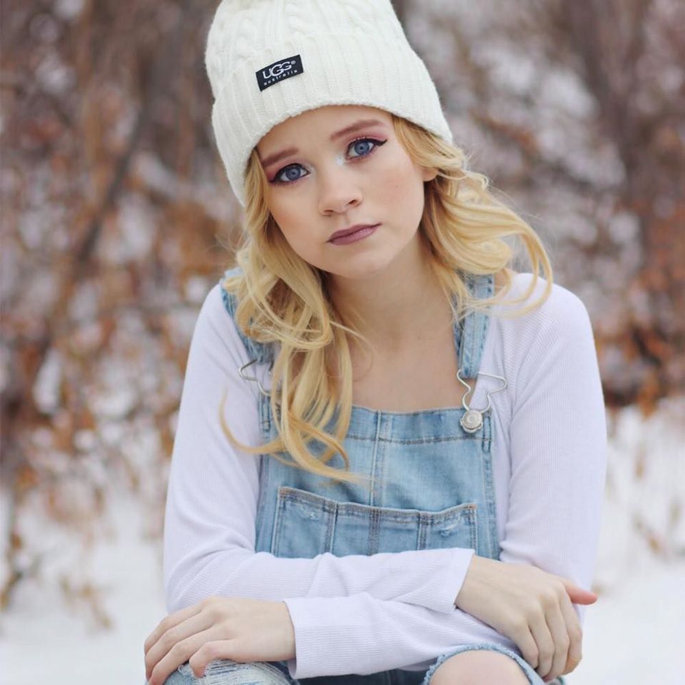 Meet your Posher, Logan